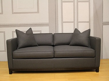 Sofa in gray felt